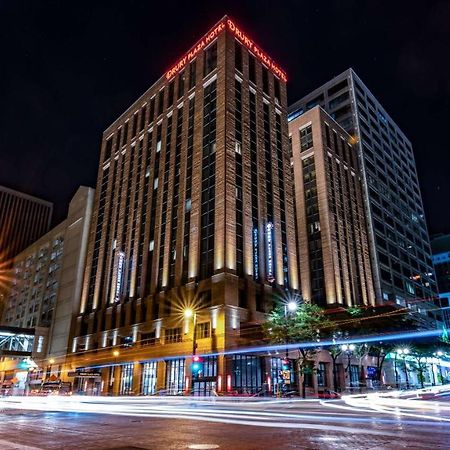 Drury Plaza Hotel Milwaukee Downtown Εξωτερικό φωτογραφία